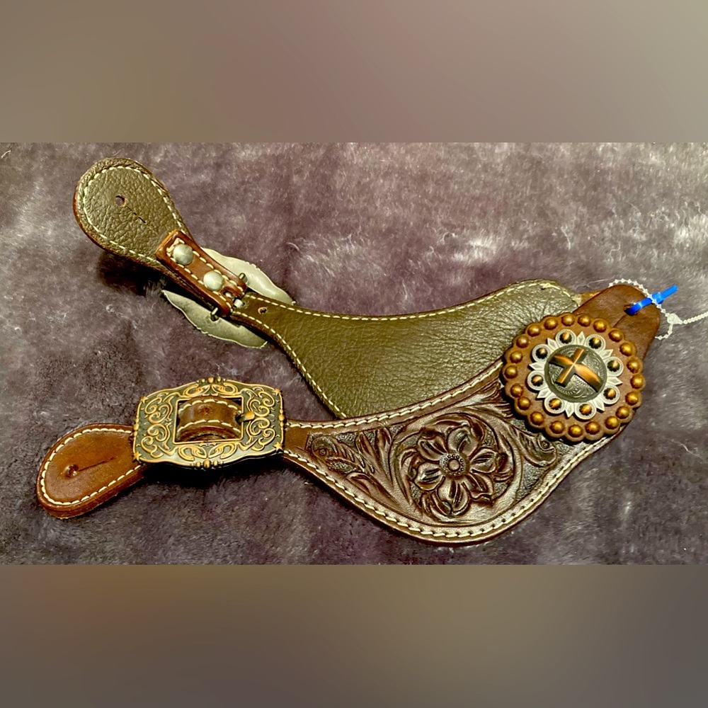 Floral Tooled w/Cross Leather Spur Straps